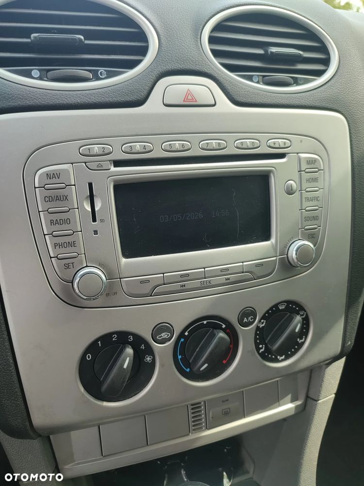Ford Focus - 12