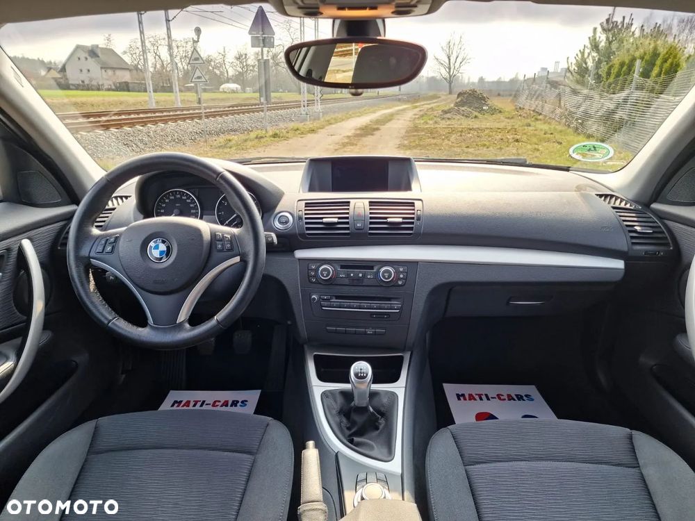 BMW Seria 1 118i - 5