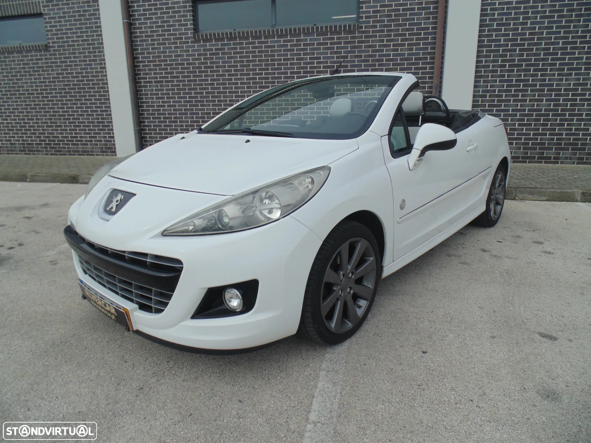 Peugeot 207 CC 1.6 HDi Roland Garros - 2
