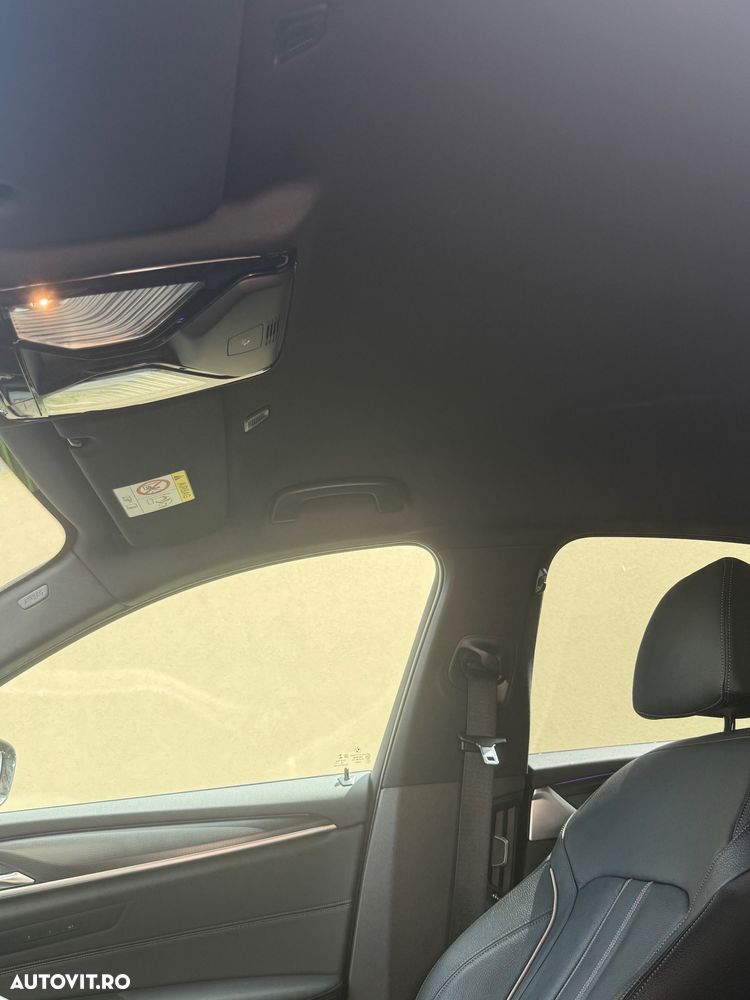 BMW Seria 5 530e Aut. M Sport Edition - 23