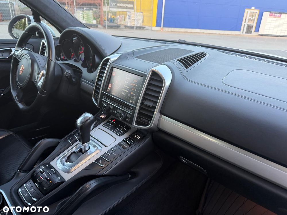 Porsche Cayenne GTS Tiptronic S - 19