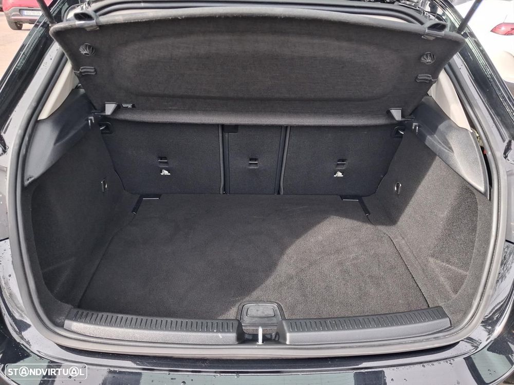 Mercedes-Benz A 200 Standard - 10