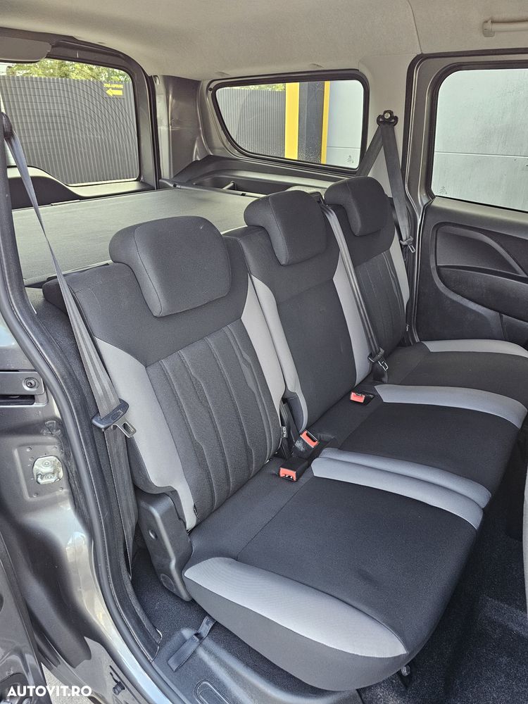 Fiat Doblo 1.6 16V Multijet Start&Stopp Emotion Family - 9