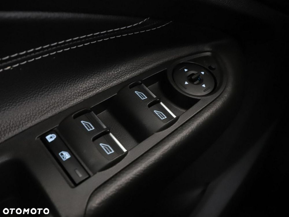 Ford C-MAX 1.5 EcoBoost Start-Stop-System Titanium - 33