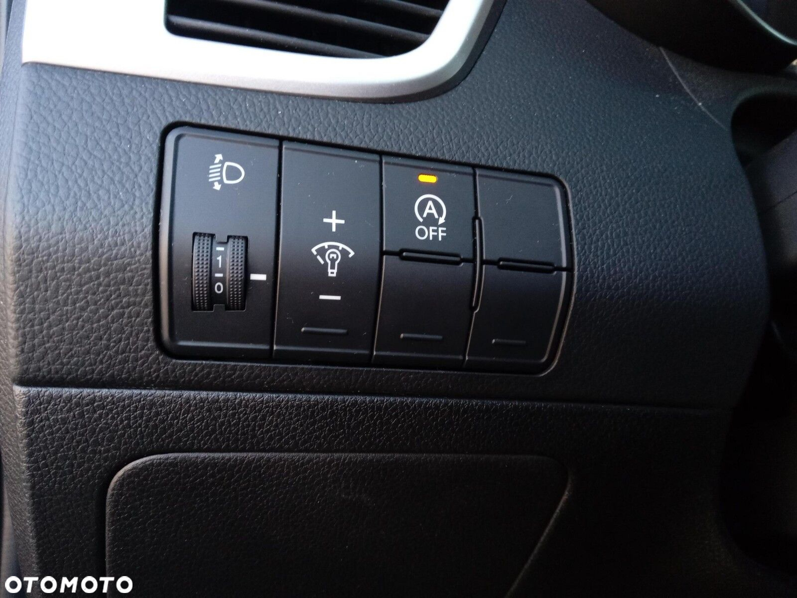 Hyundai i30 1.4 BlueDrive Comfort - 16