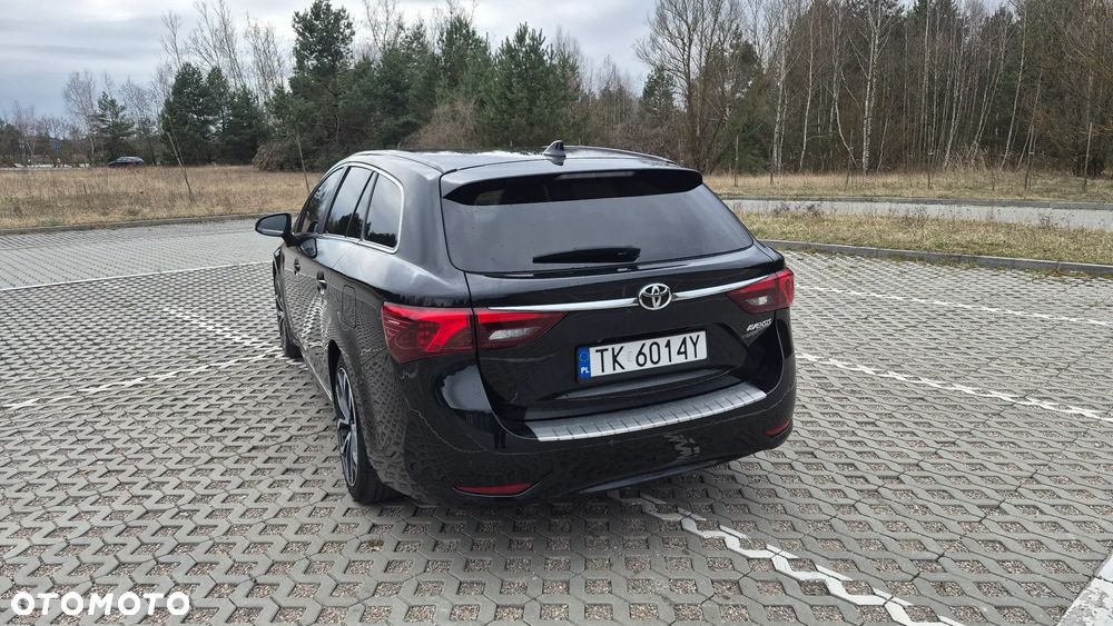 Toyota Avensis 1.8 Prestige - 10