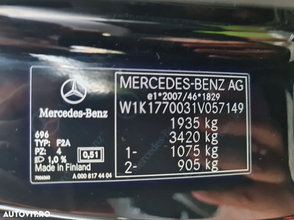 Mercedes-Benz A 180 d 7G-DCT AMG Line - 20