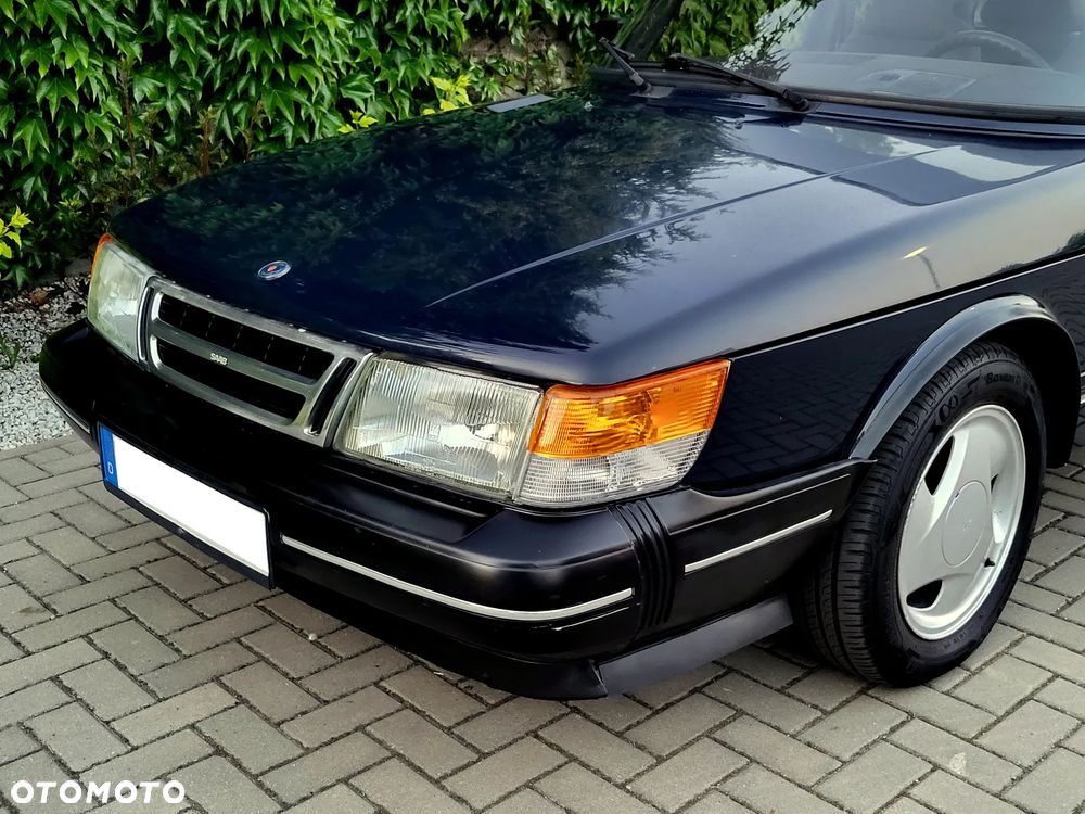 Saab 900 - 10