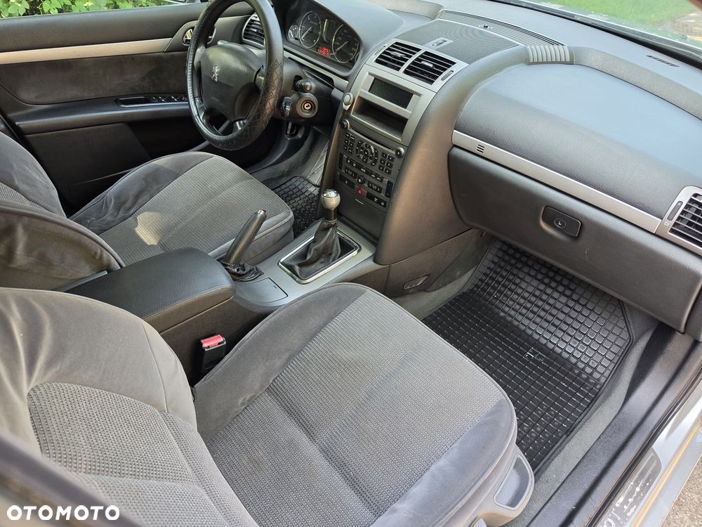 Peugeot 407 - 7