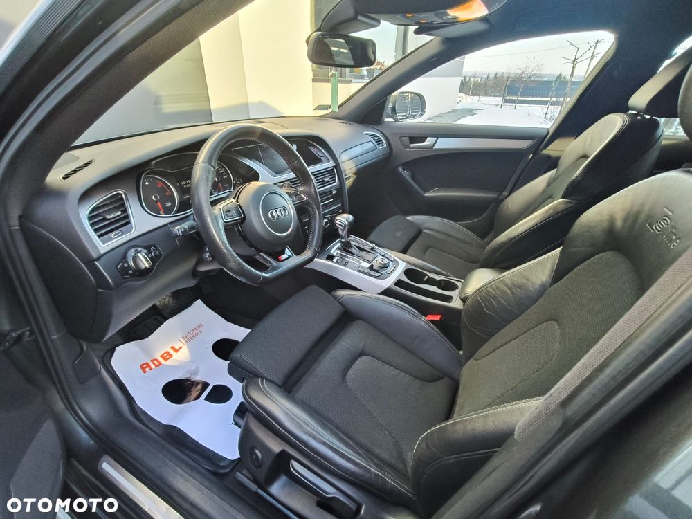 Audi A4 Avant 2.0 TDI Quattro Line S tronic - 37