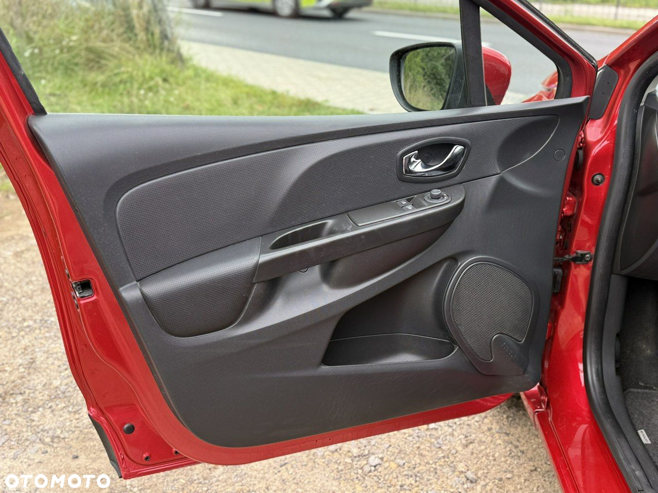 Renault Clio - 16