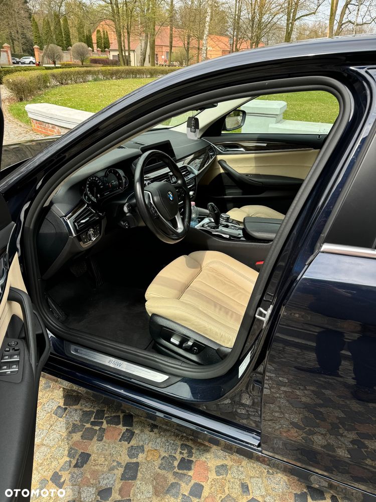 BMW Seria 5 530d - 12