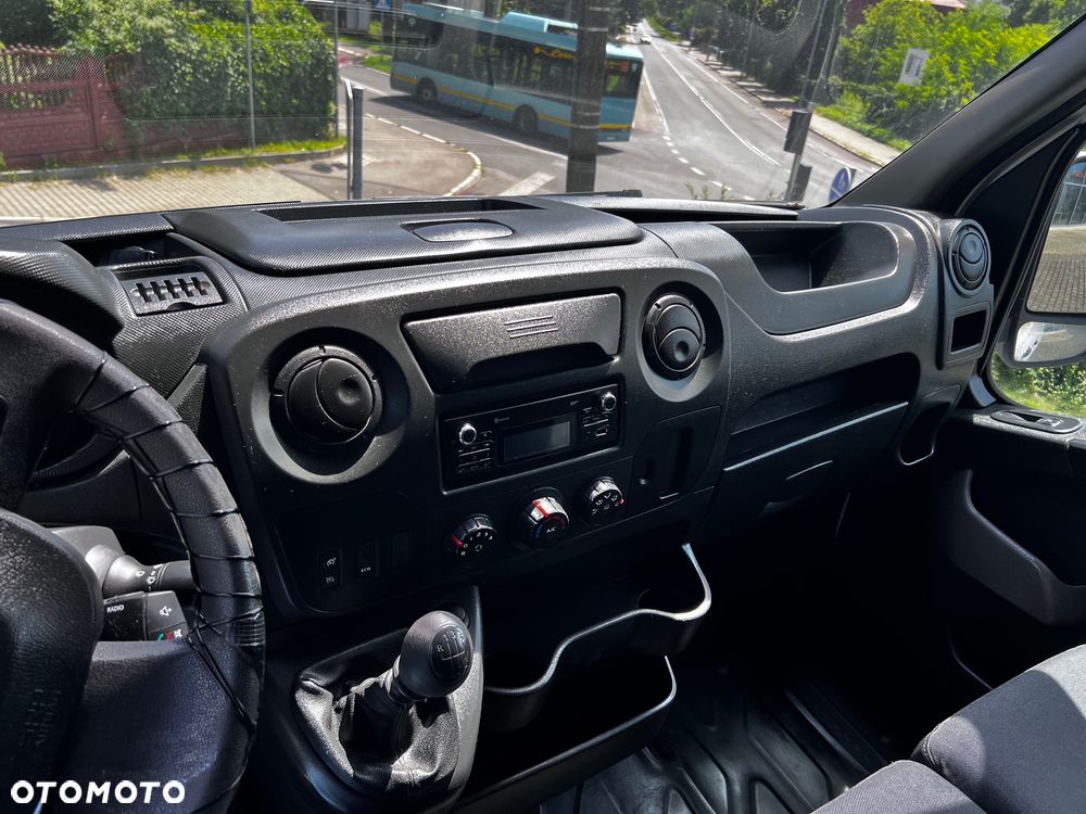 Renault Master - 11
