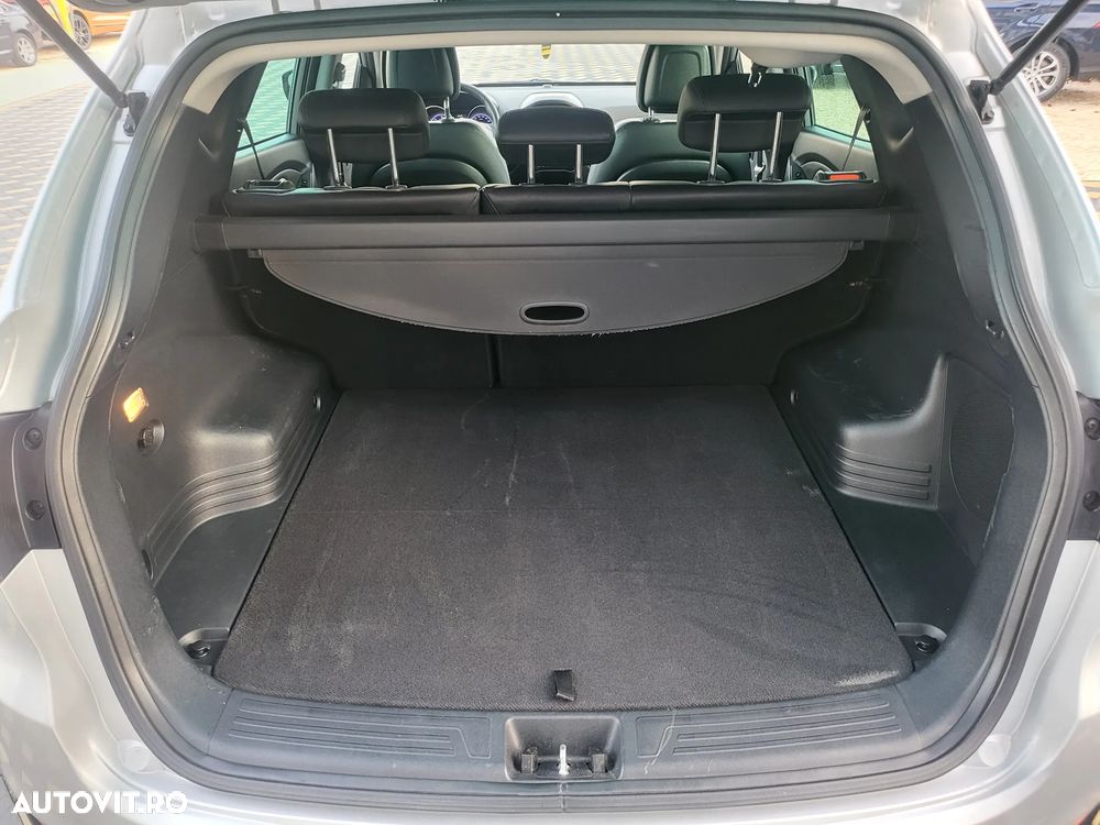 Hyundai ix35 2.0 CRDI 4WD Automatik Style - 15