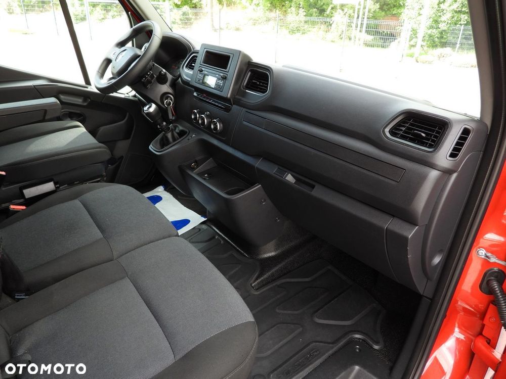 Renault MASTER PLANDEKA 10 PALET WEBASTO TEMPOMAT LEDY KLIMATYZACJA  165KM - 38