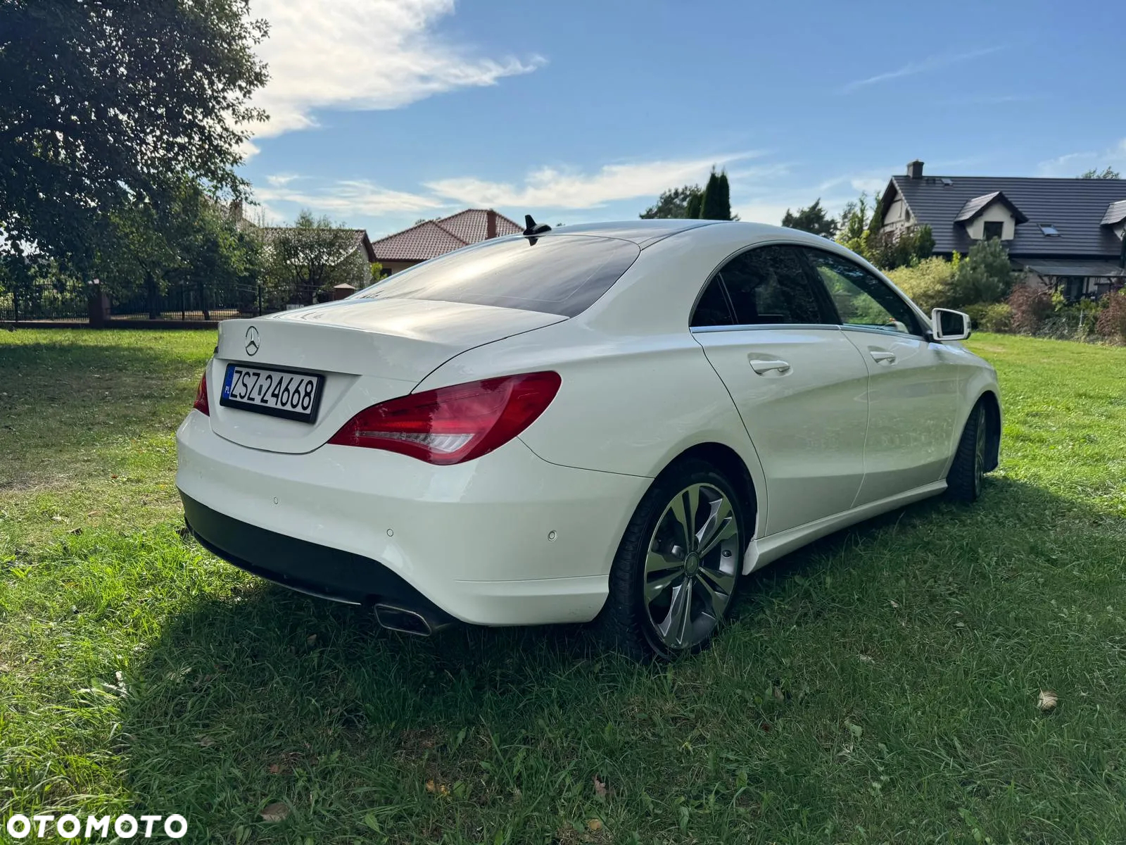 Mercedes-Benz CLA 200 7G-DCT - 23