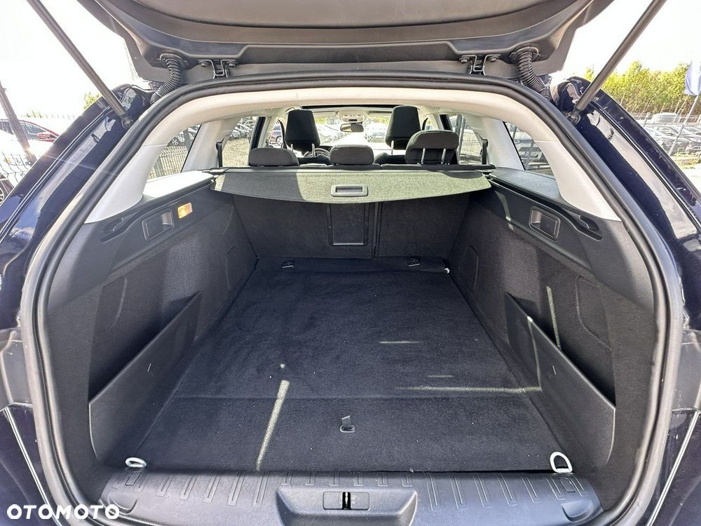 Peugeot 308 - 10