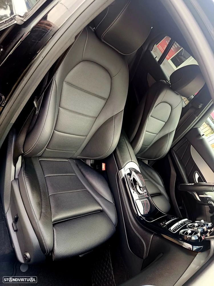 Mercedes-Benz GLC 250 d 4Matic 9G-TRONIC AMG Line - 23