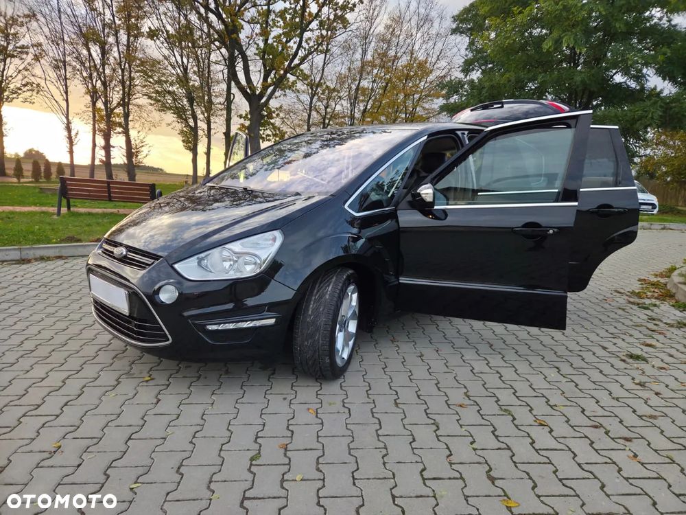 Ford S-Max 2.0 TDCi DPF Ambiente - 28