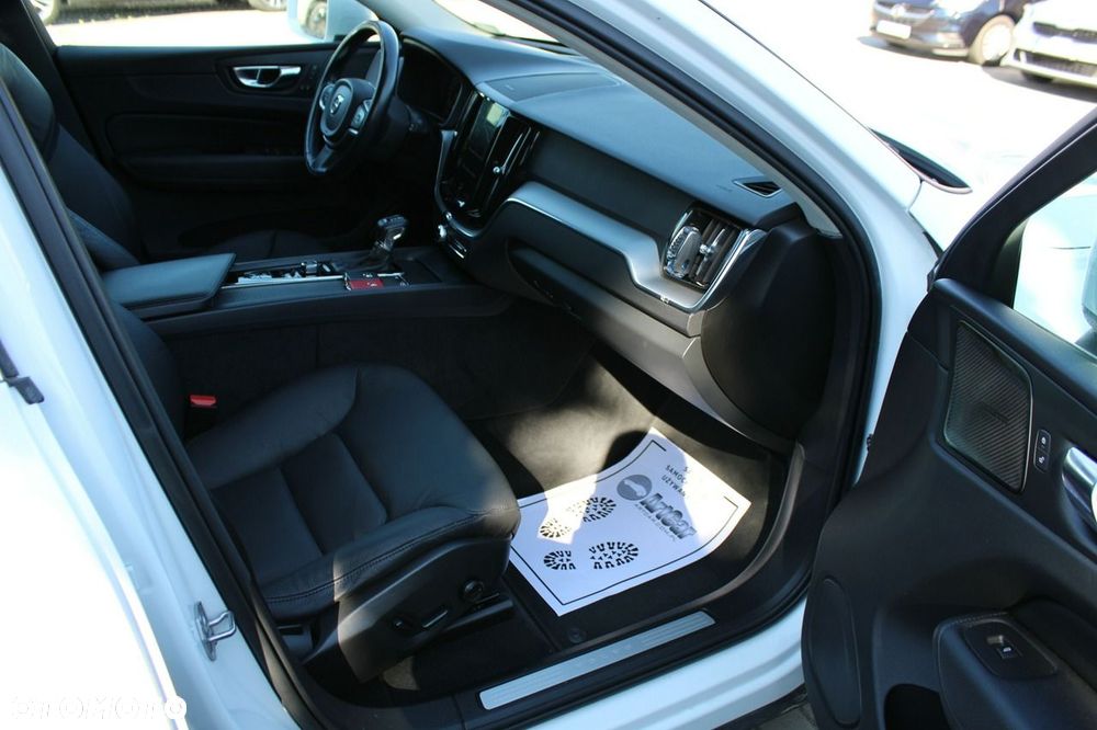 Volvo XC 60 - 29