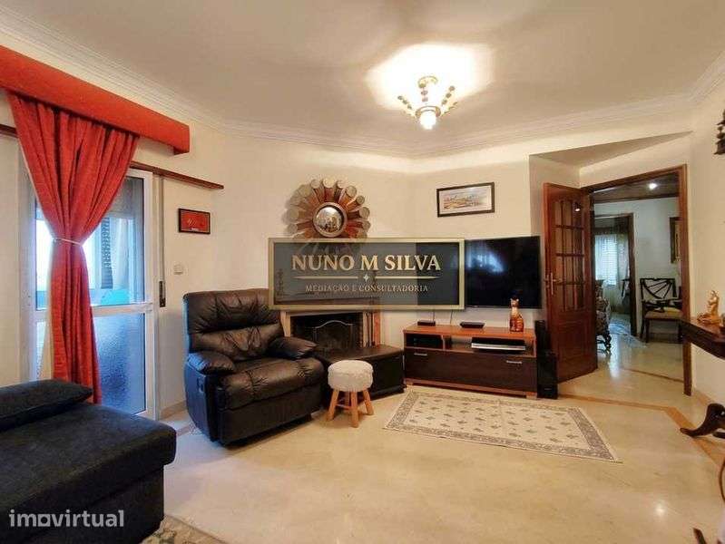 Apartamento T3 com PARQUEAMENTO - Quinta do Lírio, Seixal - Grande imagem: 5/12