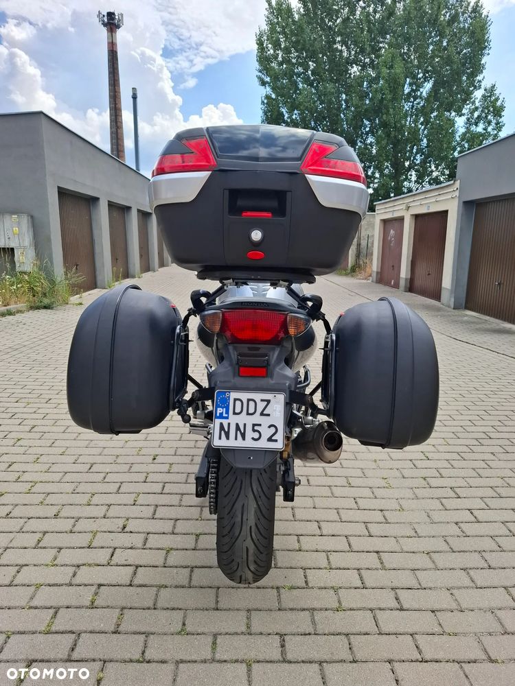 Honda CBF - 4