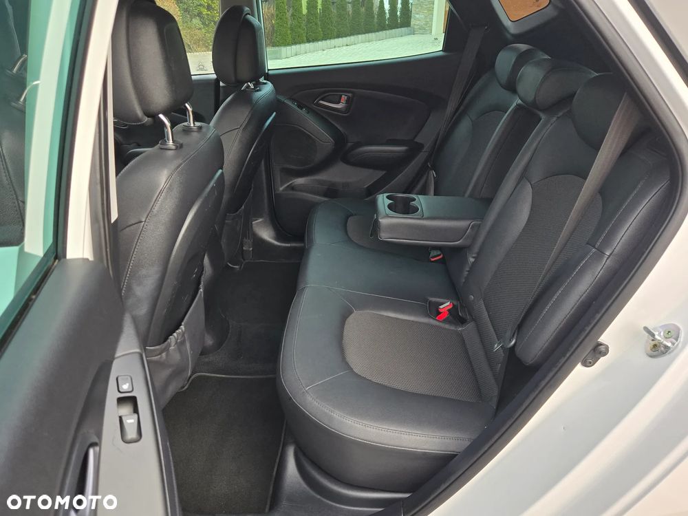 Hyundai ix35 1.7 CRDi 2WD blue Style - 8