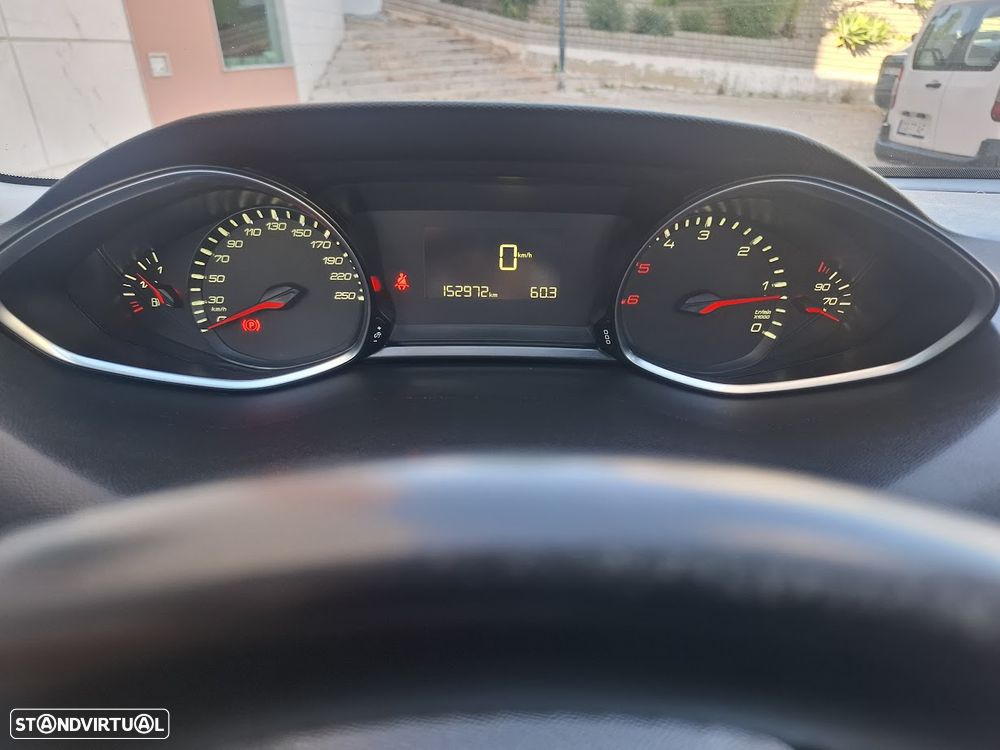 Peugeot 308 SW BlueHDi 120 Stop & Start Allure - 13