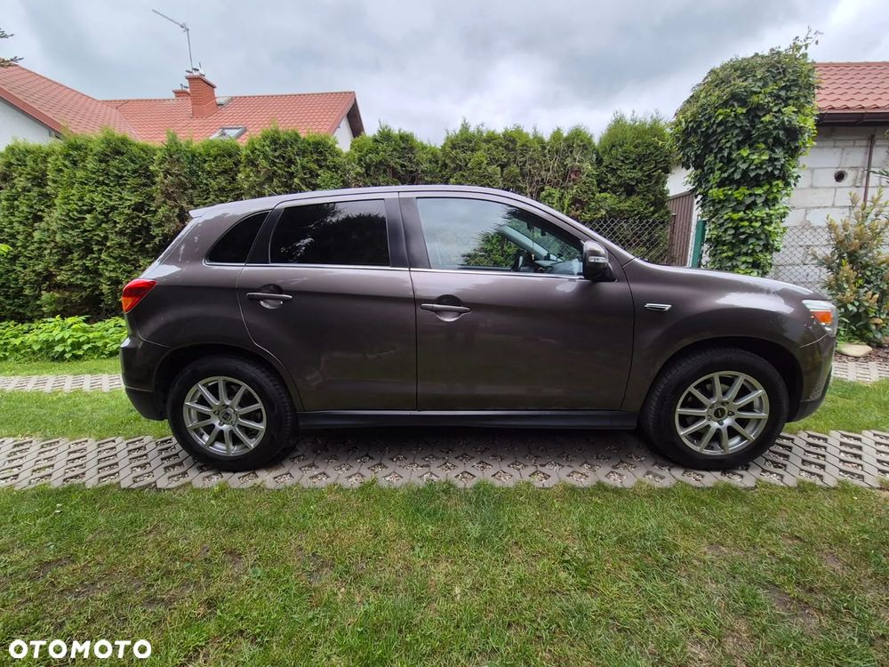Mitsubishi ASX 1.8 DID Instyle NAVI 4WD AS&G - 10