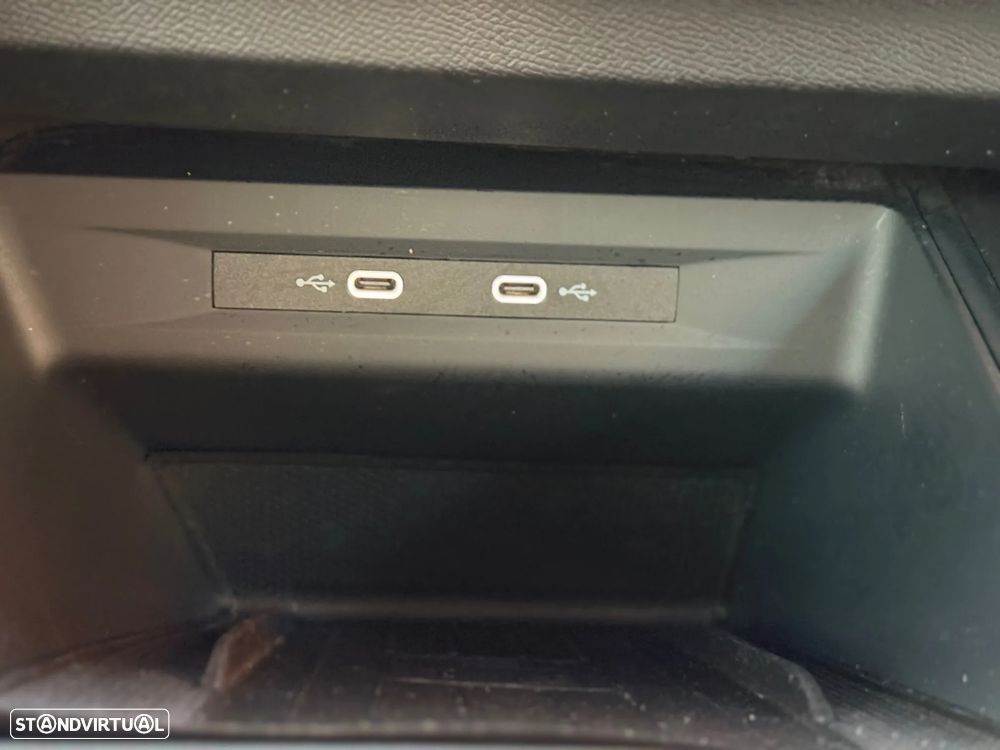 SEAT Leon ST 1.0 eTSI OPF DSG Style - 11