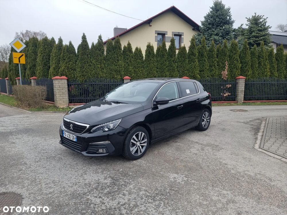 Peugeot 308 BlueHDi 130 EAT6 Stop & Start Allure Business-Paket - 1