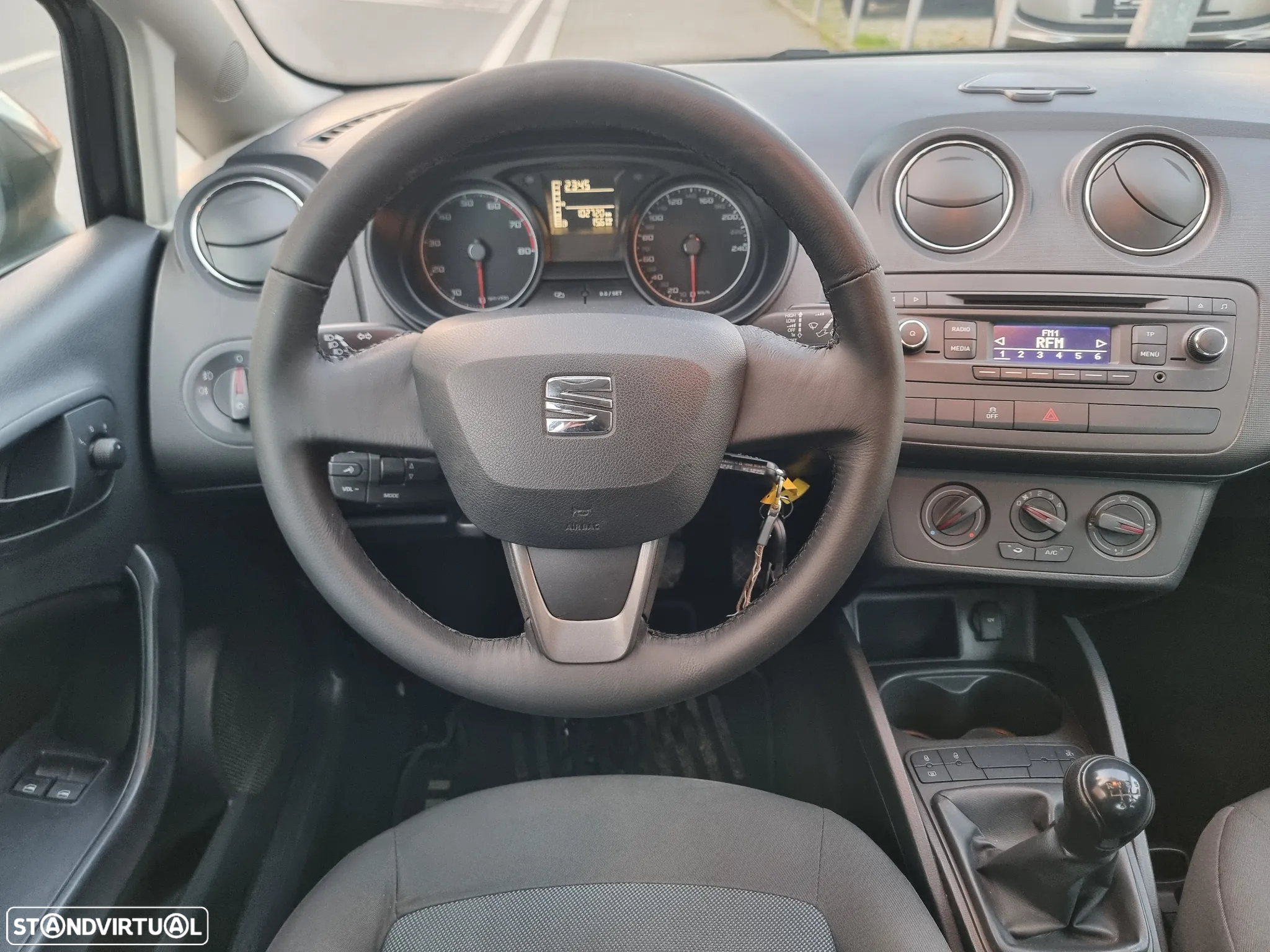 SEAT Ibiza 1.2 12V I-Tech - 8
