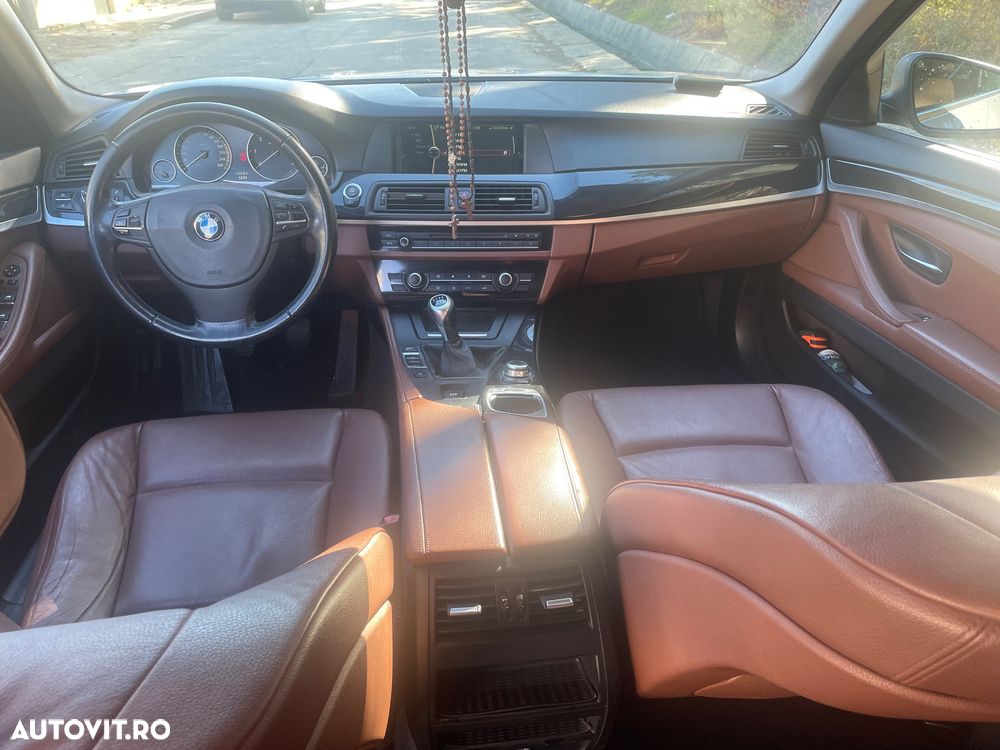 BMW Seria 5 520d Efficient Dynamics Edition - 2