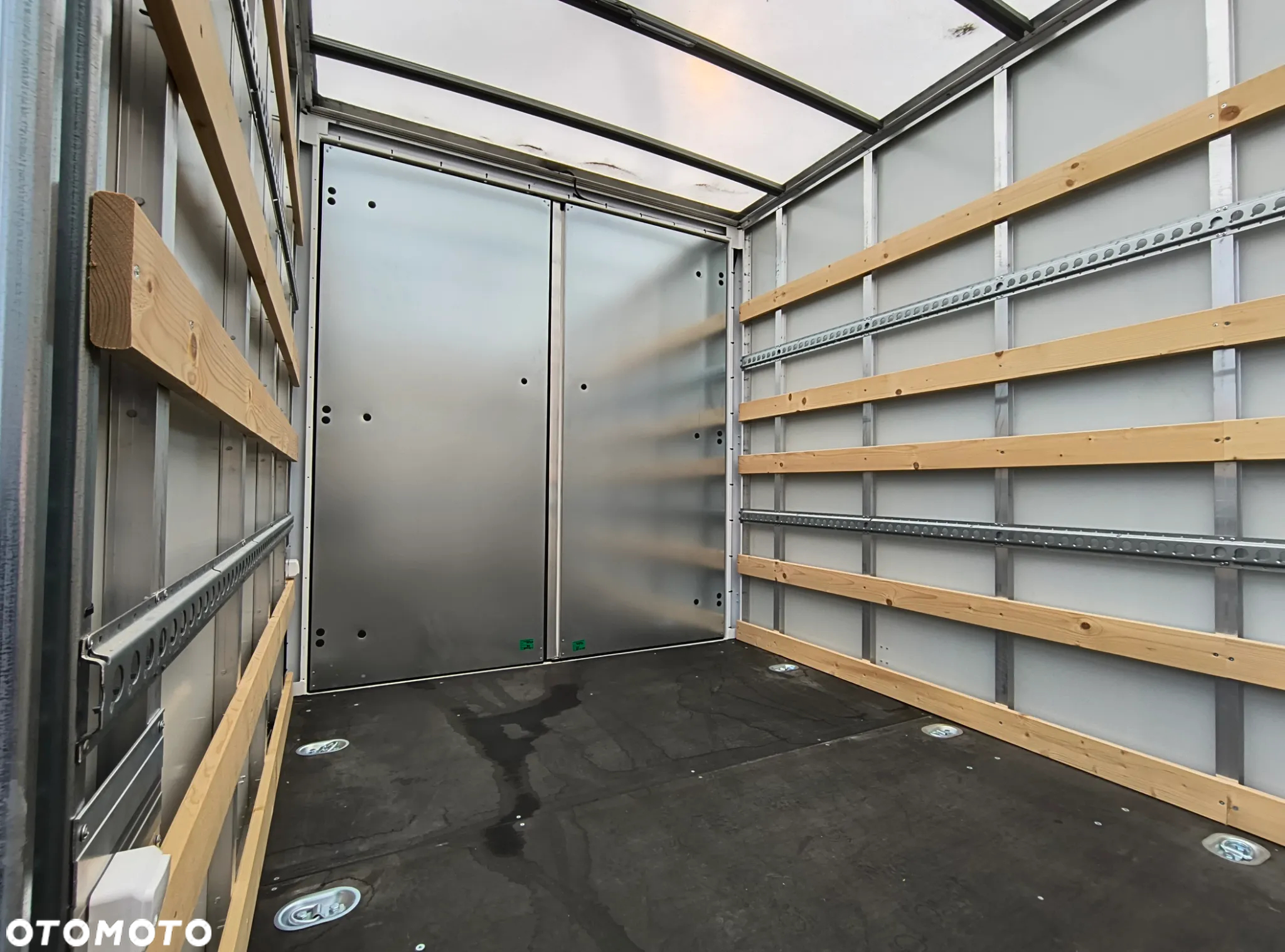 Ford Transit - 20