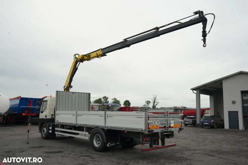 DAF LF 260 / 4X2 / LIVRARE - 7.30 + HDS HYVA HC 153 / RADIOCOMANDĂ / ROTATOR / AUTOMATĂ / EURO 6 - 4