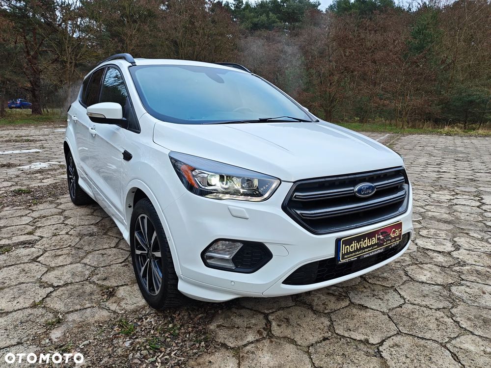 Ford Kuga 1.5 EcoBoost 2x4 ST-Line - 6
