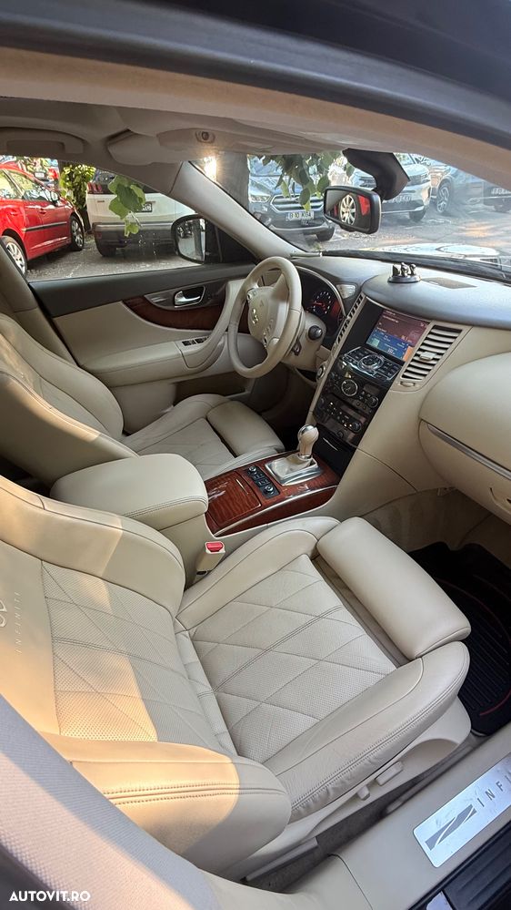 INFINITI FX 37 2011 — imagine 14