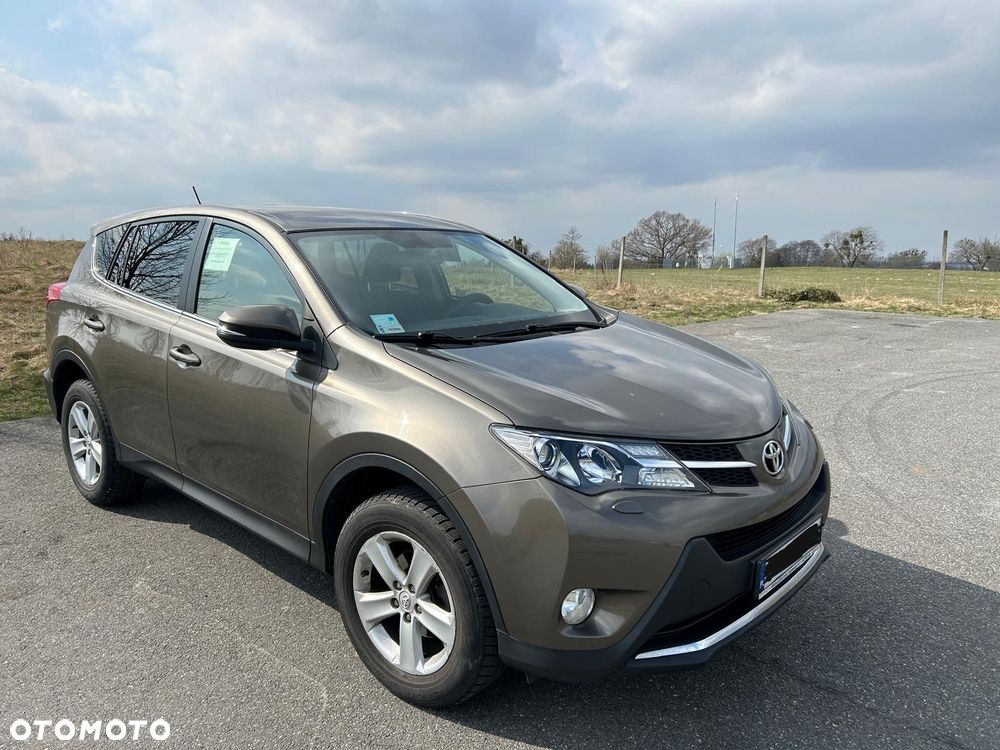 Toyota RAV4 2.0 D-4D Premium - 3