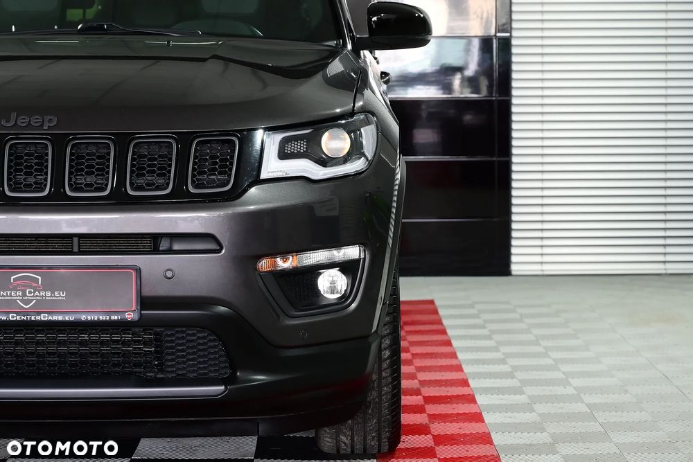 Jeep Compass 1.3 TMair Night Eagle FWD S&S DDCT - 36