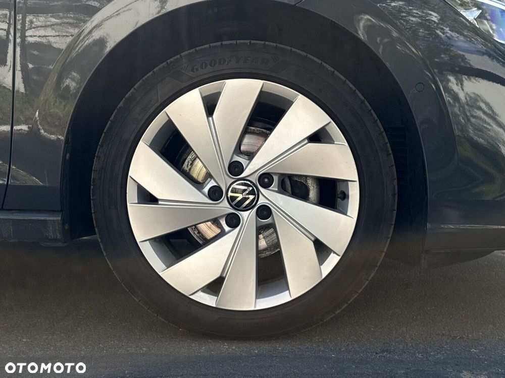 Volkswagen Golf 1.5 eTSI mHEV Life DSG - 33