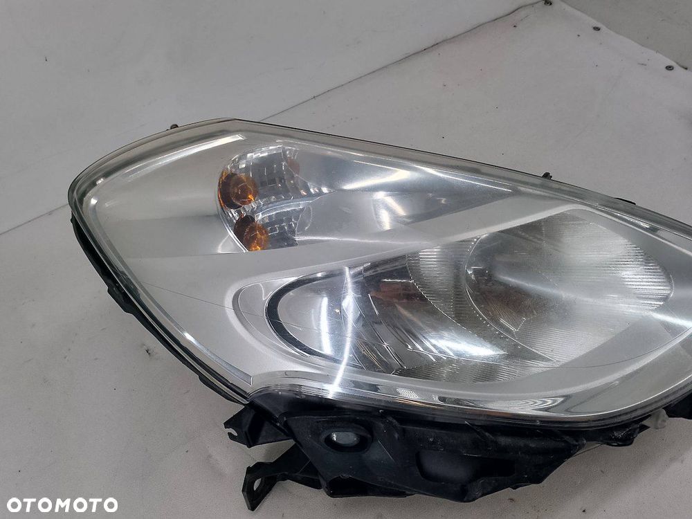 LAMPA PRZÓD PRAWA RENAULT CLIO III FL (09-13) 20-C049B - 2