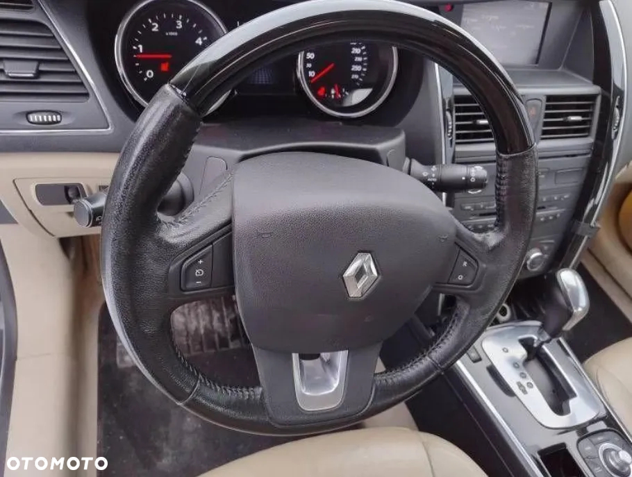 Renault Latitude - 9