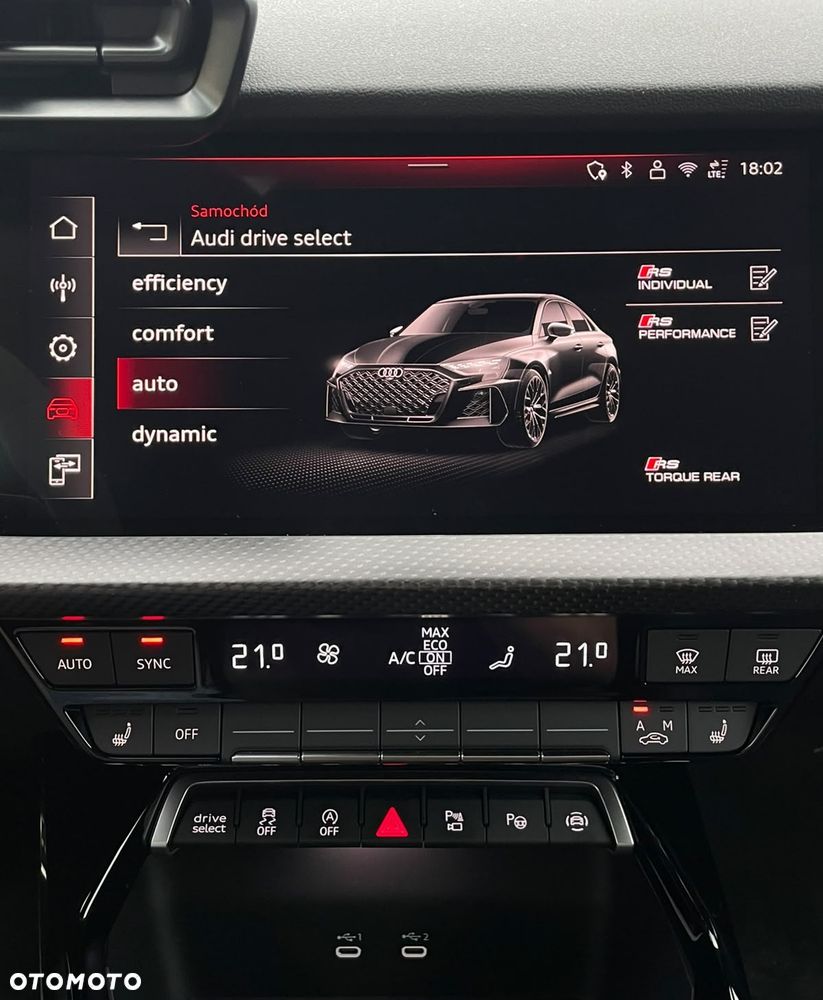 Audi RS3 Limousine - 16