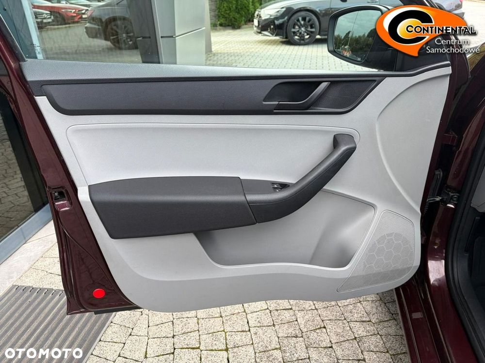 Skoda RAPID - 14