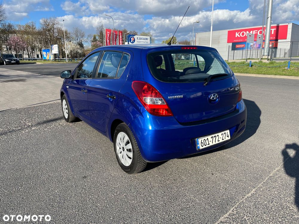 Hyundai i20 - 10