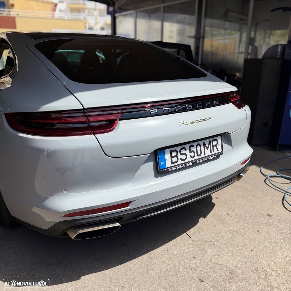 Porsche Panamera S E-Hybrid - 4