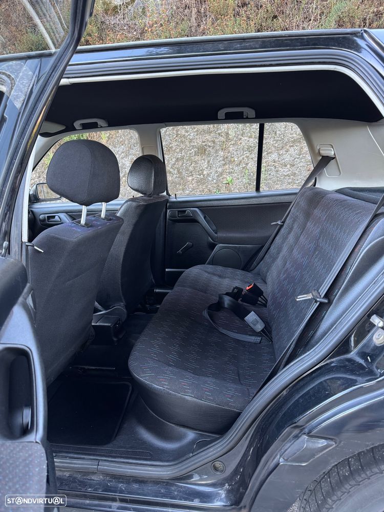 VW Golf 1.4 CL - 9