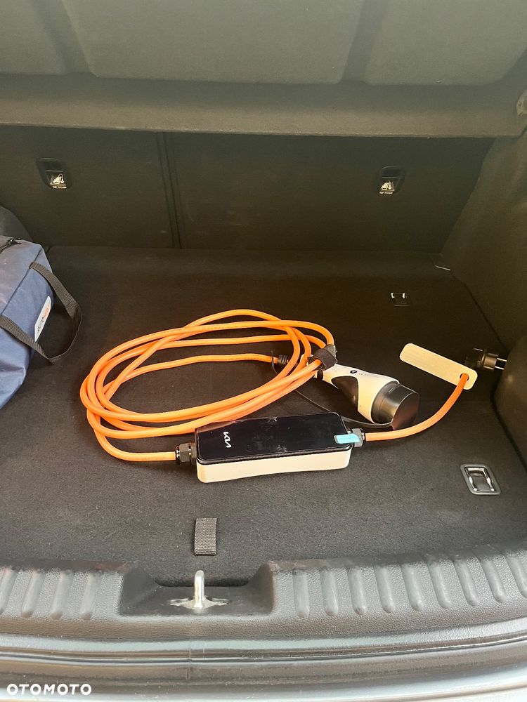 Kia XCeed ver-1-6-gdi-dct6-opf-plug--in--hybrid-platinum-edition - 13