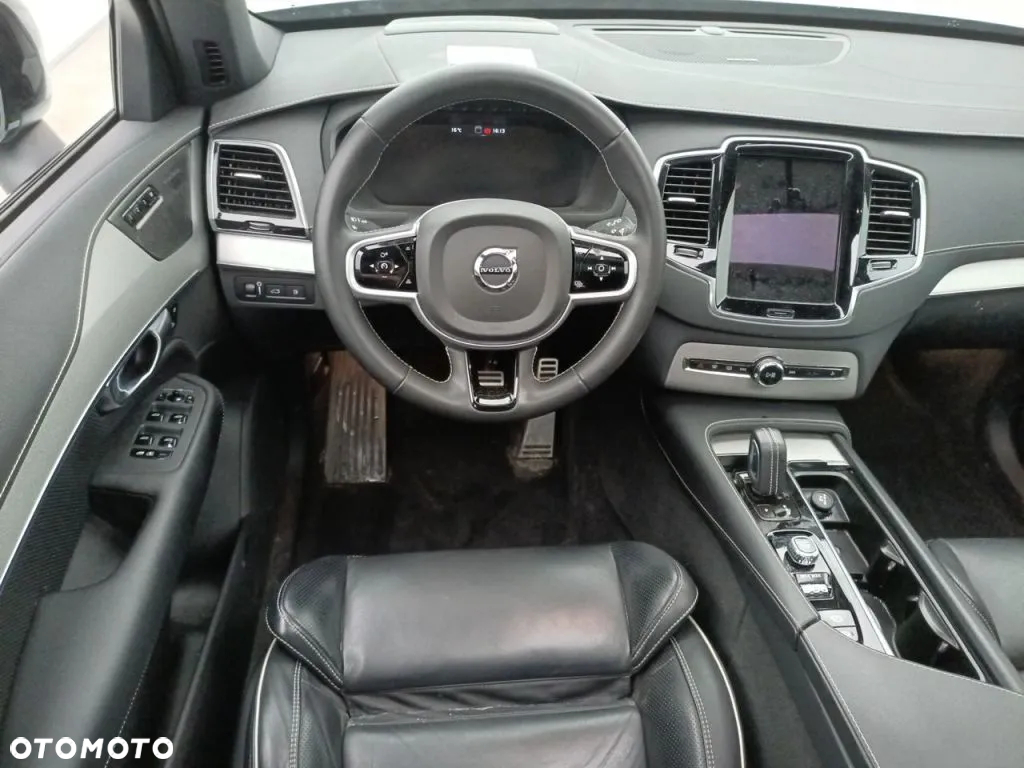 Volvo XC 90 T8 AWD Plug-In Hybrid R-Design 7os - 6