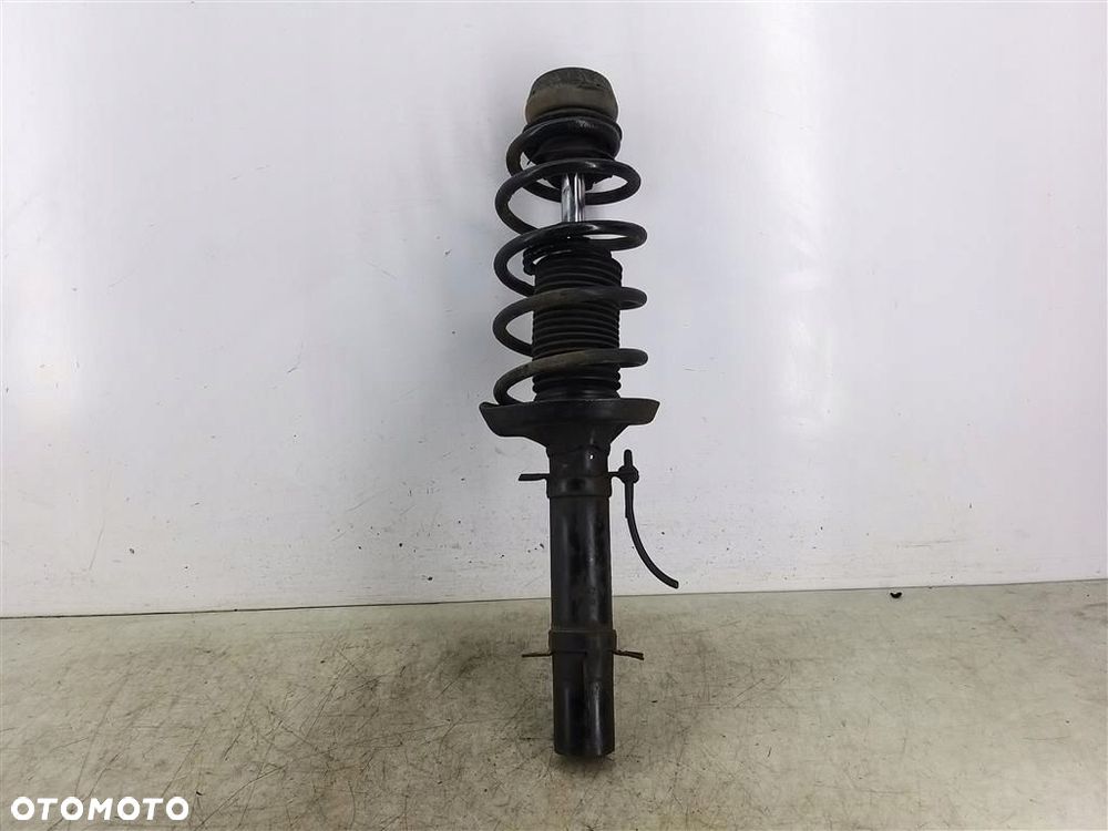 Mcpherson AMORTYZATOR przód prawy VW Bora GOLF IV 1,6 B - 4